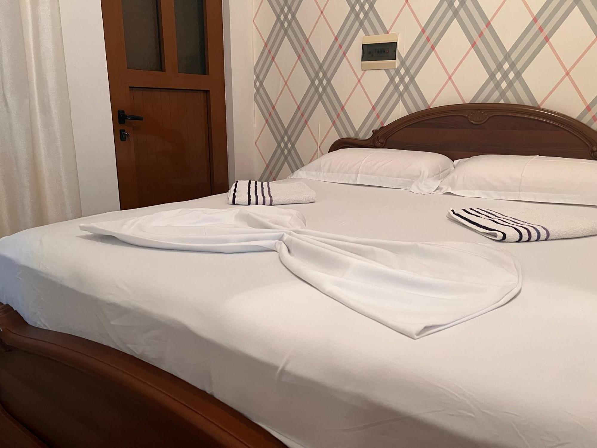 Hotel Fori Vodo Divjake Exteriér fotografie