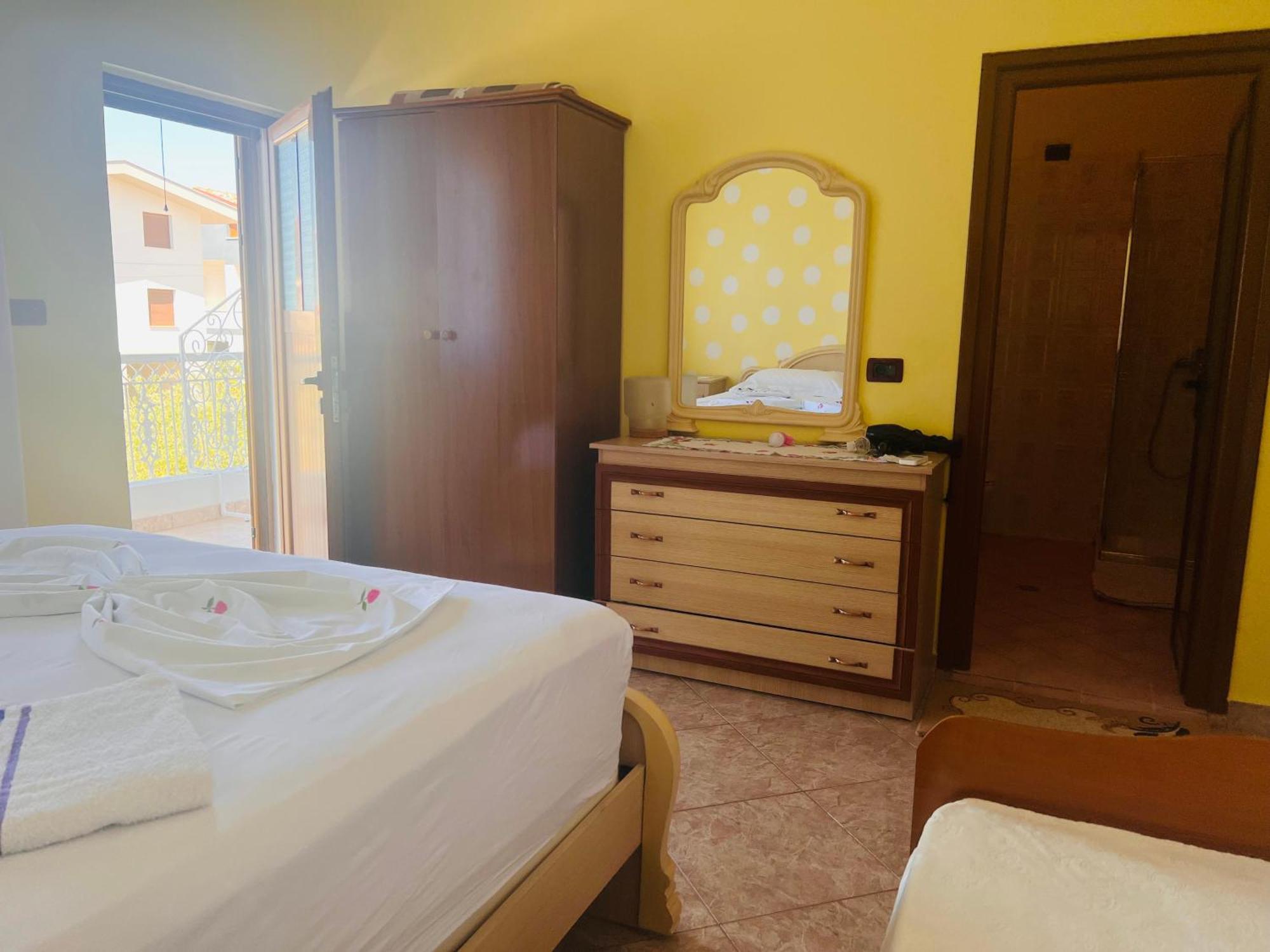 Hotel Fori Vodo Divjake Exteriér fotografie